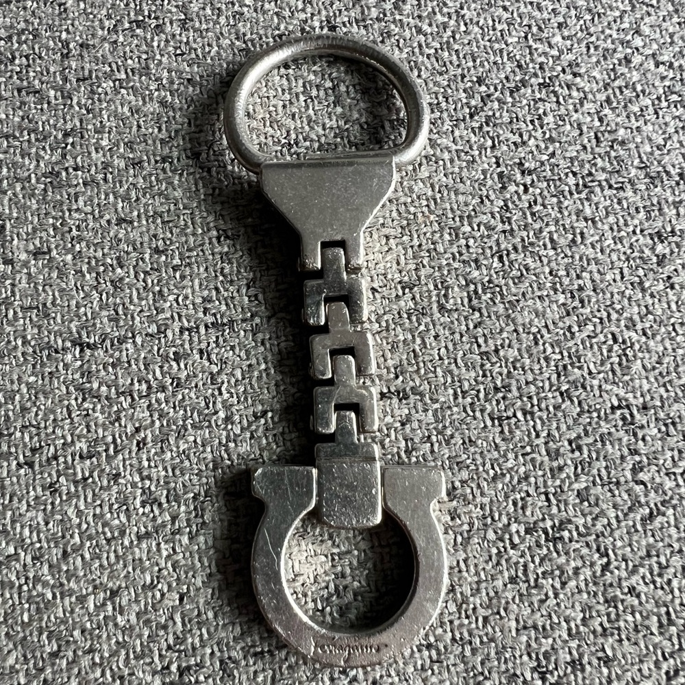 Salvatore Ferragamo silvertone Gancini keyring
